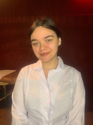 Массажистка Мия
